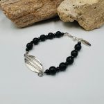 Srebrna ručno izrađena narukvica "List" N 013