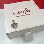 Srebrni privezak sa cirkonima srce 294 RC 117200