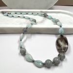 Unikatna ogrlica od žada, angelita, amazonita i hematita 440